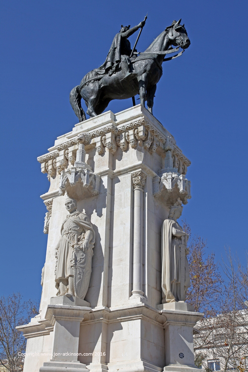 Statue of King Fernando III